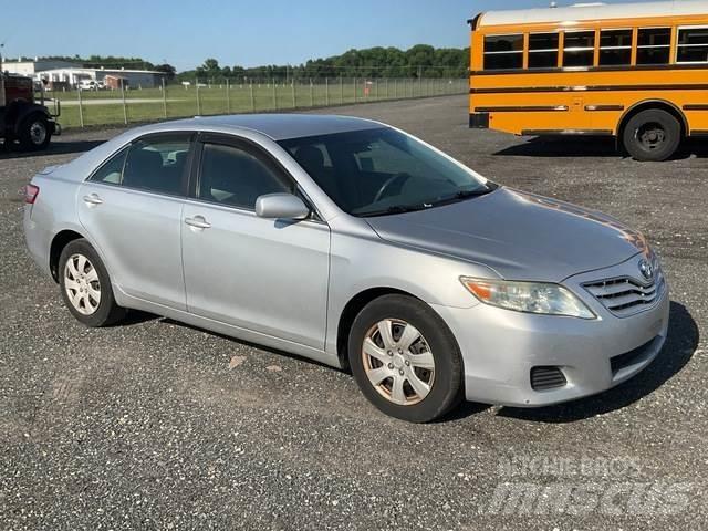 Toyota Camry Carros Ligeiros