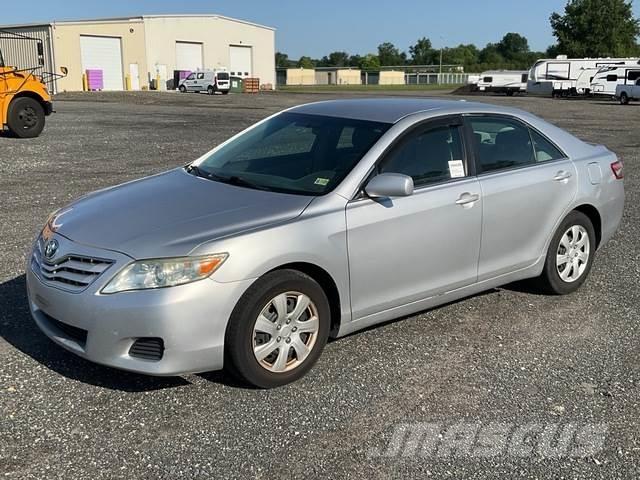 Toyota Camry Carros Ligeiros