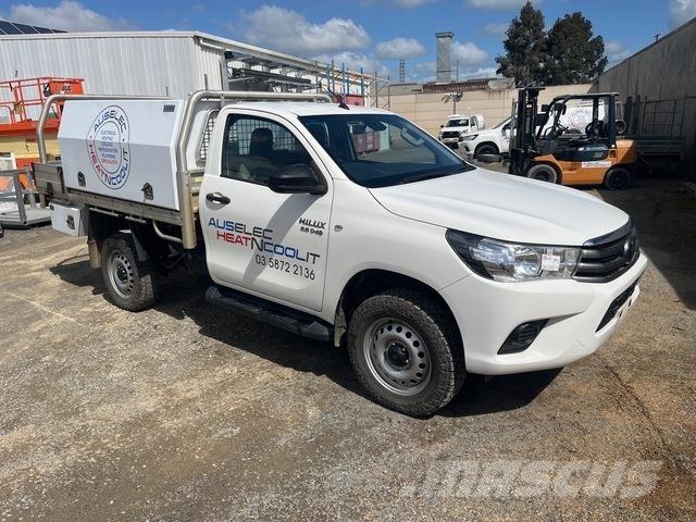 Toyota HiLux Outros