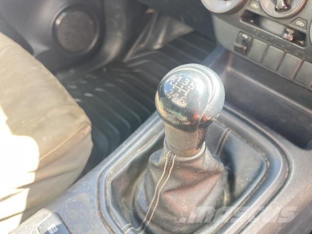 Toyota HiLux Outros