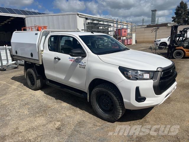 Toyota HiLux Outros