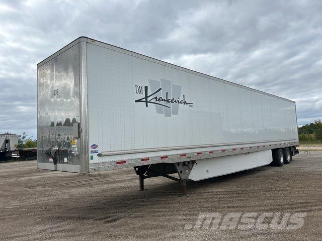 Utility  Reboques de caixa fechada