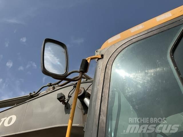 Volvo EC210D Escavadoras de rastos