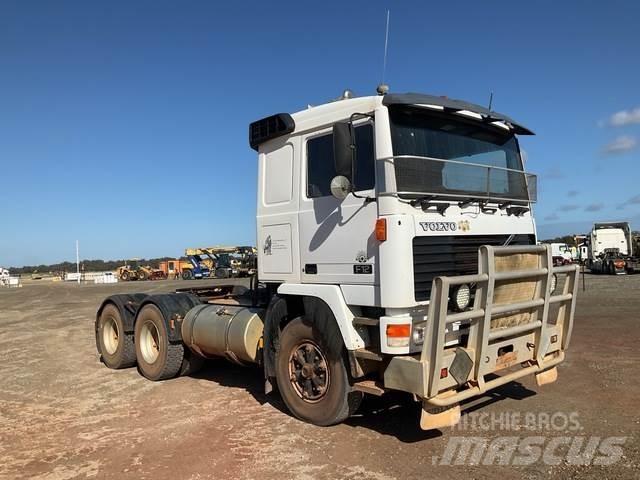 Volvo F12 Tractores (camiões)