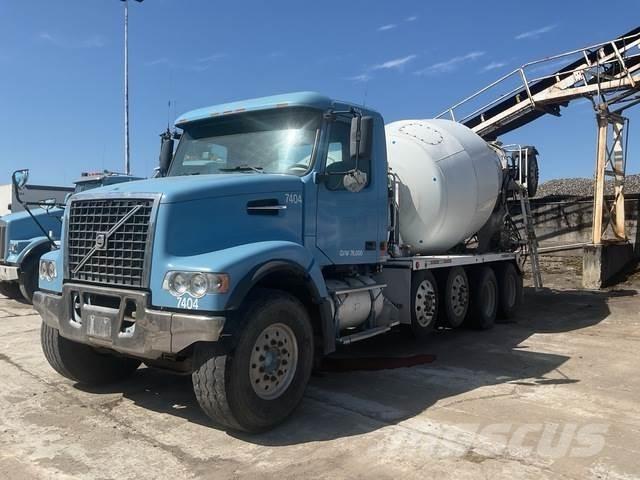 Volvo VHD104F Outros Camiões
