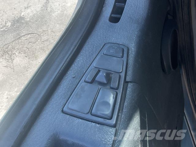 Volvo VHD104F Outros Camiões