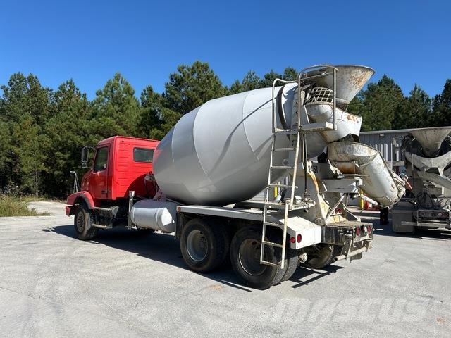 Volvo VHD64B Outros Camiões