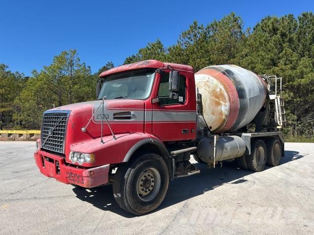 Volvo VHD64B Outros Camiões