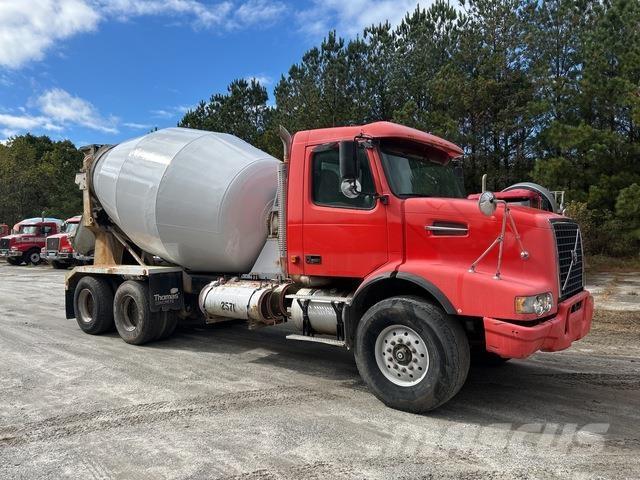 Volvo VHD64B Outros Camiões