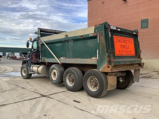 Volvo VHD84F Camiões basculantes