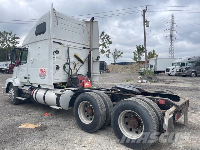 Volvo VLN670 Tractores (camiões)