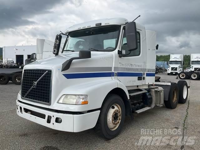Volvo VN64 Tractores (camiões)