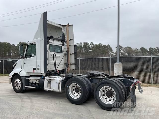 Volvo VNL Tractores (camiões)