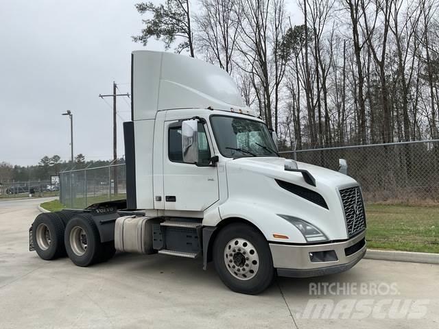 Volvo VNL Tractores (camiões)