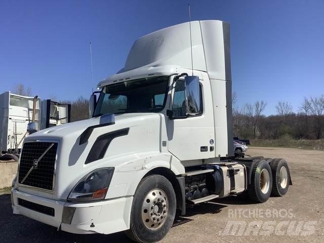 Volvo VNL Tractores (camiões)