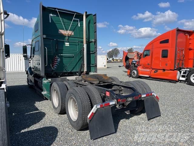 Volvo VNL Tractores (camiões)