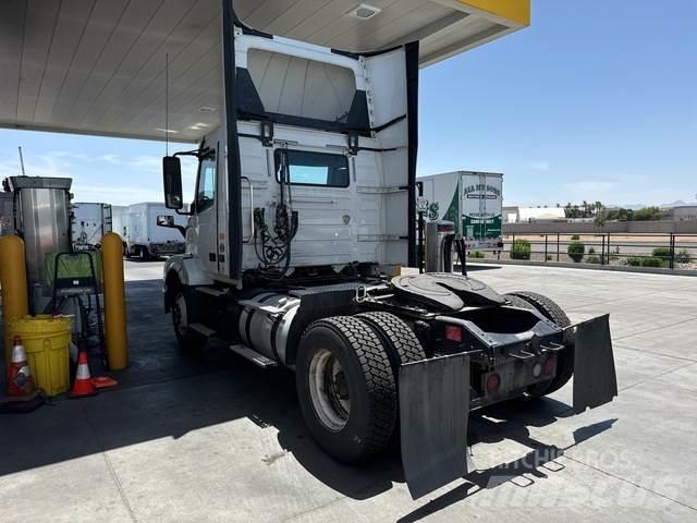 Volvo VNL Tractores (camiões)