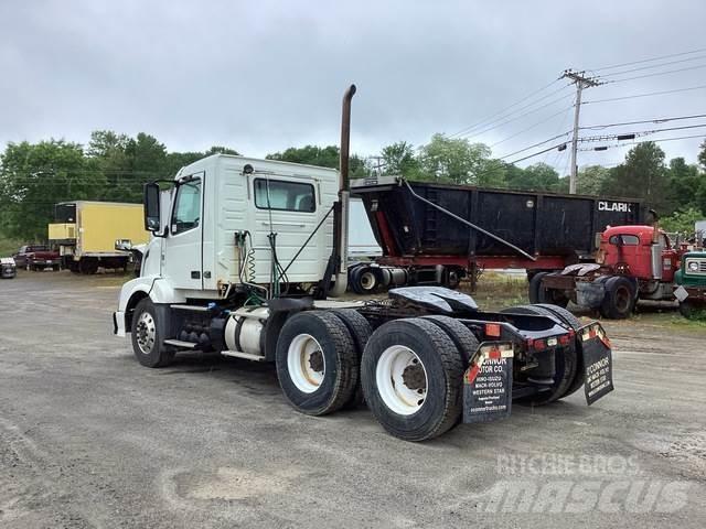 Volvo VNL Tractores (camiões)