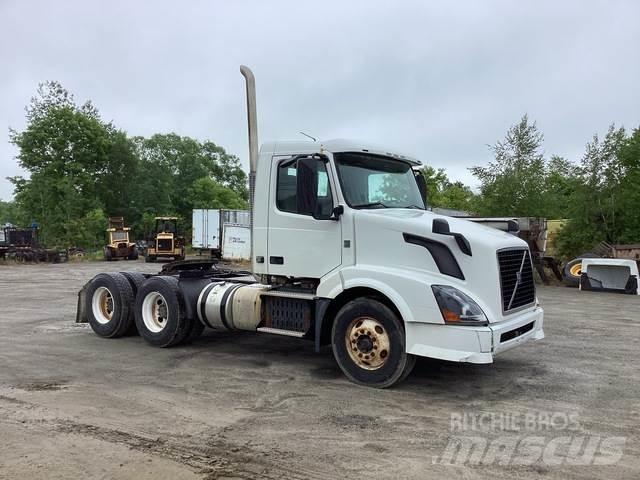 Volvo VNL Tractores (camiões)
