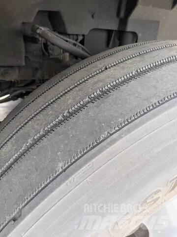 Volvo VNL Tractores (camiões)