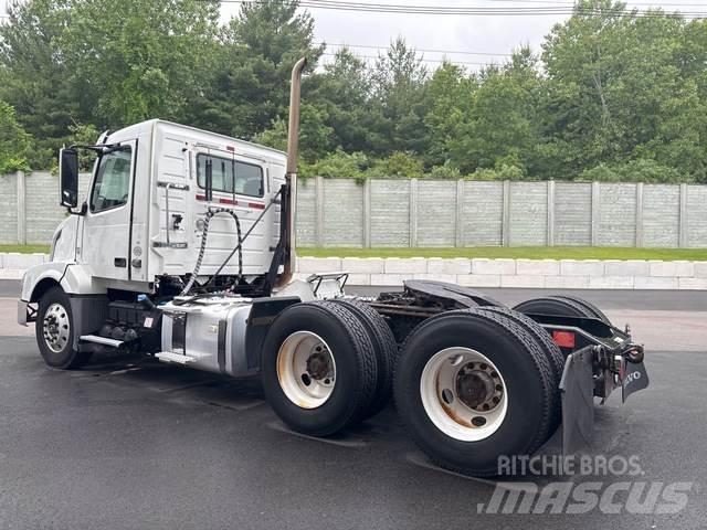 Volvo VNL Tractores (camiões)
