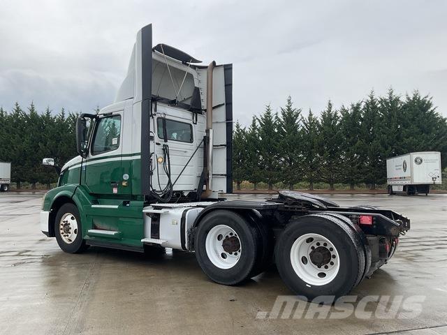 Volvo VNL Tractores (camiões)