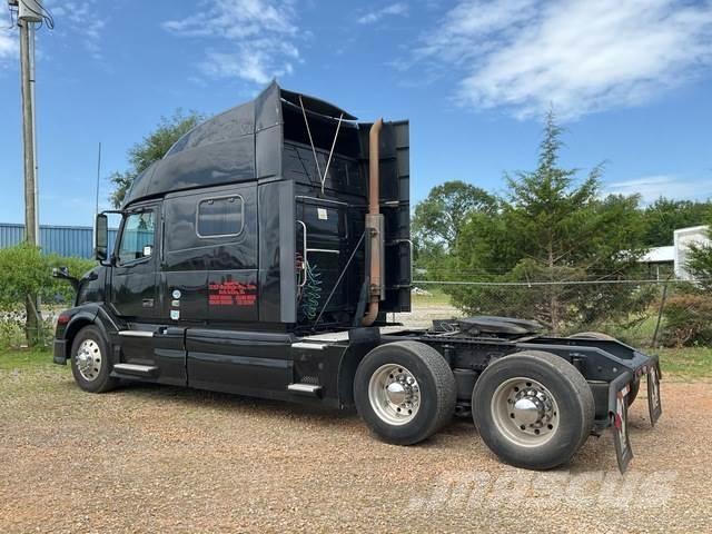 Volvo VNL Tractores (camiões)