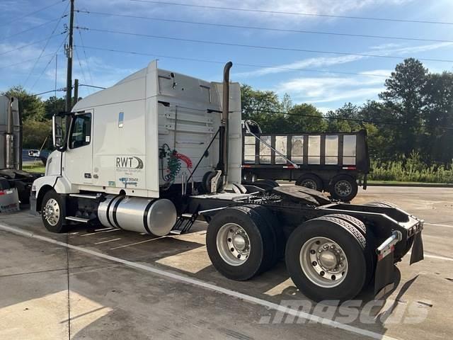 Volvo VNL Tractores (camiões)