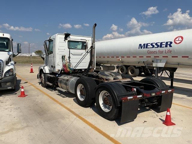 Volvo VNL Tractores (camiões)