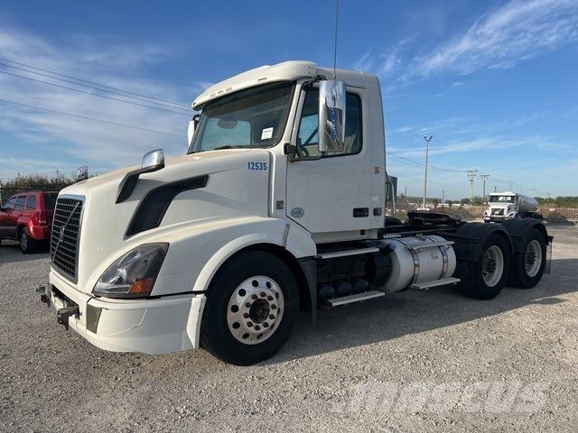 Volvo VNL Tractores (camiões)