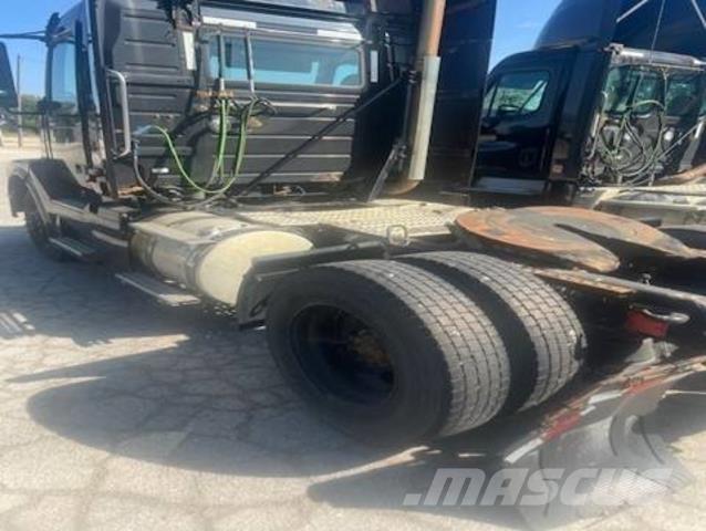 Volvo VNL Tractores (camiões)