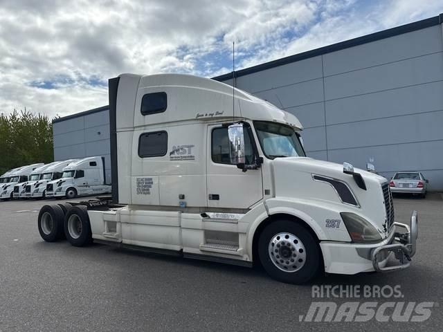Volvo VNL 780 Tractores (camiões)