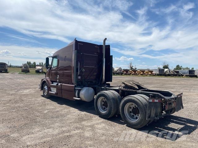 Volvo VNL630 Tractores (camiões)