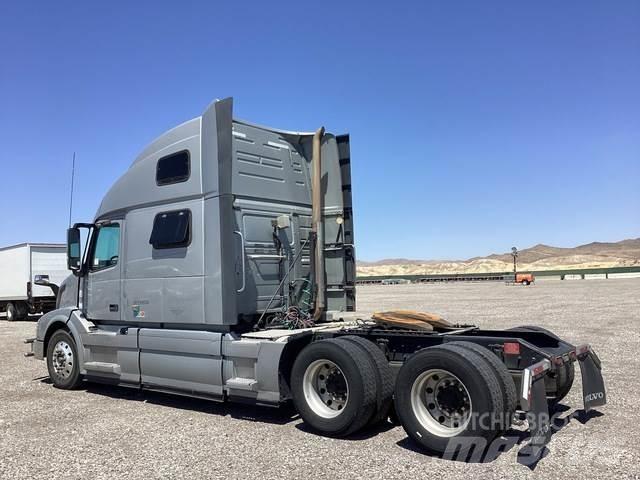 Volvo VNL64780 Tractores (camiões)