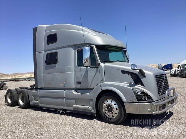 Volvo VNL64780 Tractores (camiões)