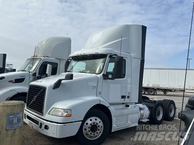 Volvo VNM Tractores (camiões)