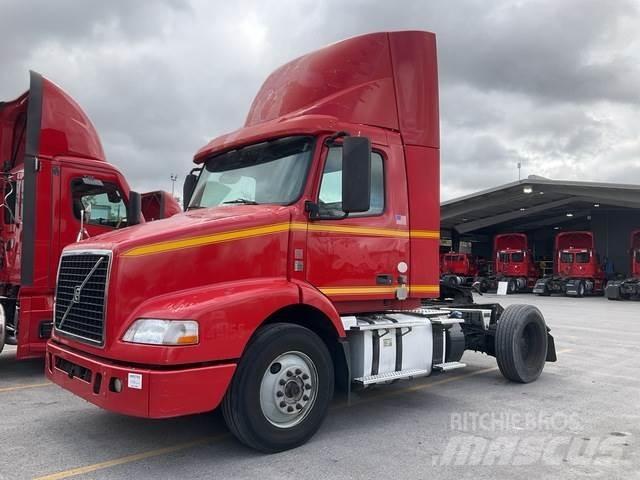 Volvo VNM Tractores (camiões)