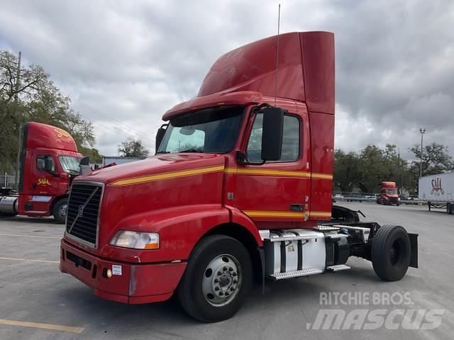 Volvo VNM Tractores (camiões)