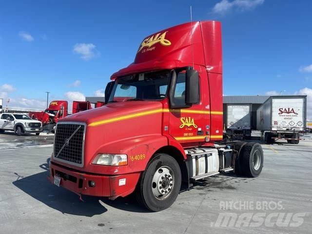 Volvo VNM Tractores (camiões)