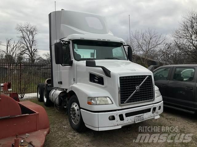 Volvo VNM Tractores (camiões)