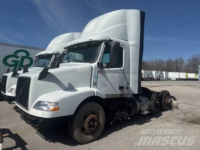 Volvo VNM Tractores (camiões)