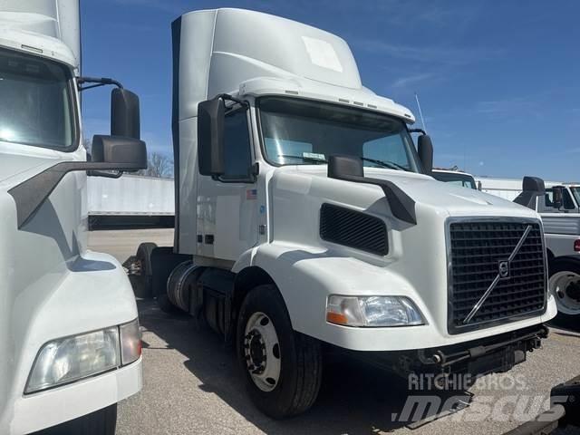 Volvo VNM Tractores (camiões)