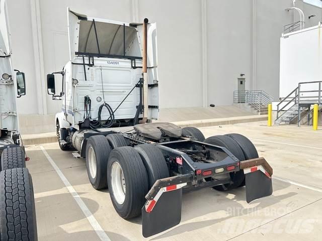 Volvo VNM Tractores (camiões)