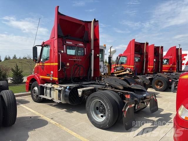Volvo VNM Tractores (camiões)