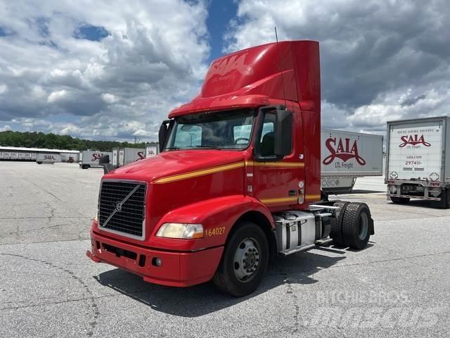 Volvo VNM Tractores (camiões)