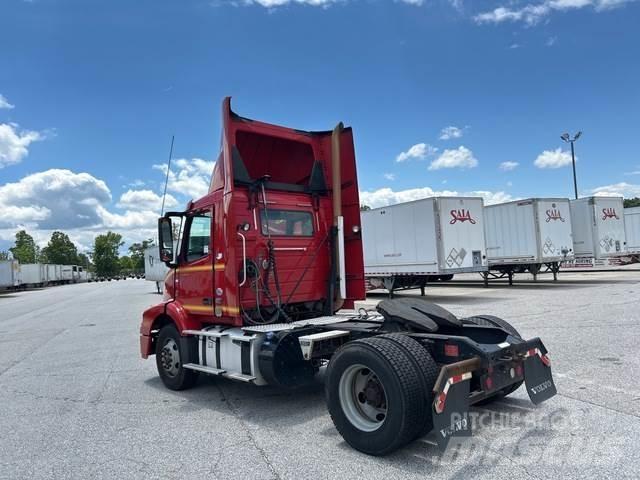 Volvo VNM Tractores (camiões)