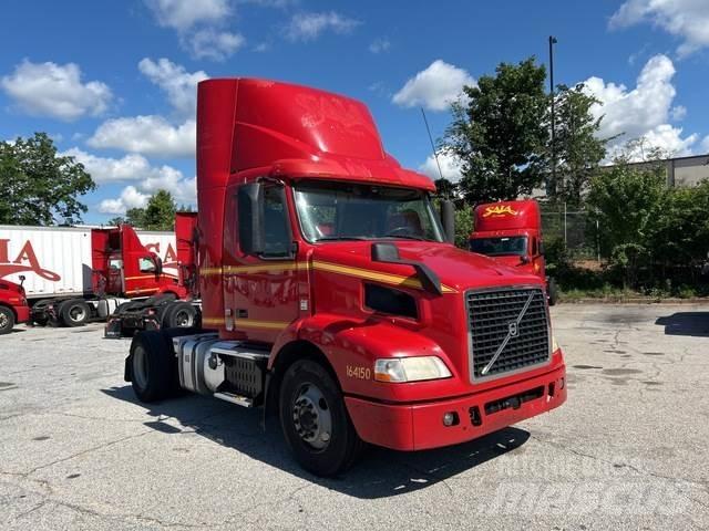 Volvo VNM Tractores (camiões)