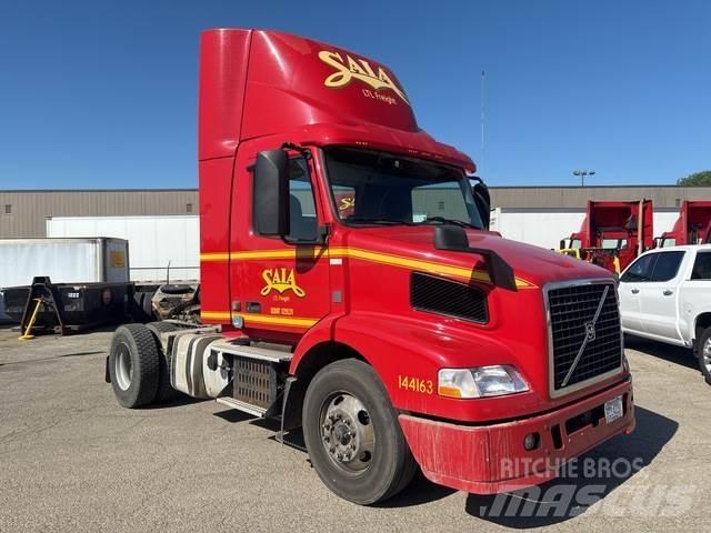Volvo VNM Tractores (camiões)