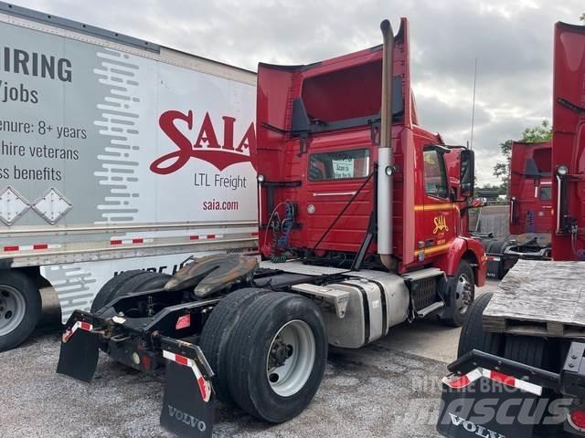 Volvo VNM Tractores (camiões)