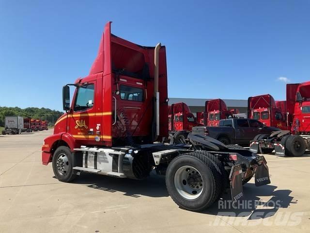 Volvo VNM Tractores (camiões)